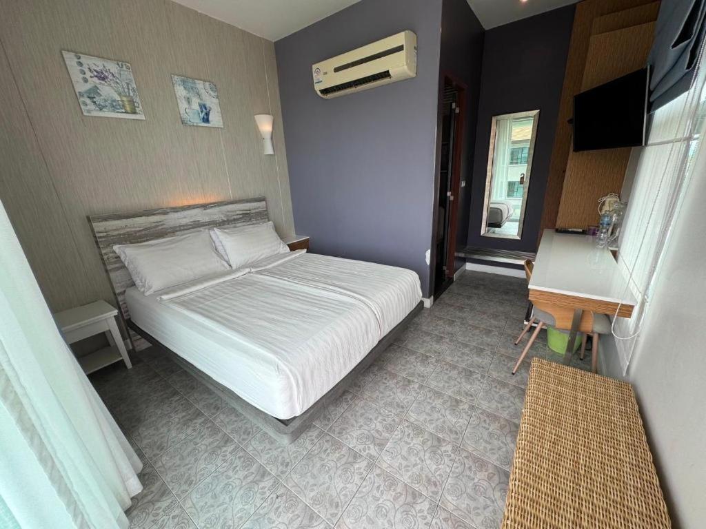 Hotel Bbhouse 3*